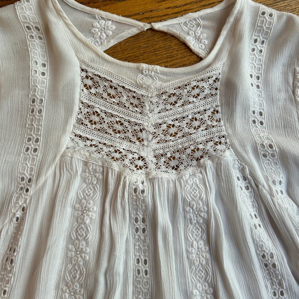 Free People Kiss Kiss Tunic Ivory Crochet Lace Boho Tiered Top Size M - Picture 9 of 9